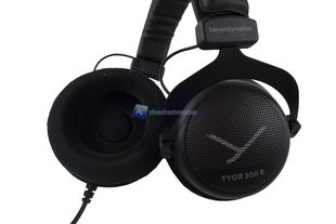 Beyerdynamic TYGR 300 R 16